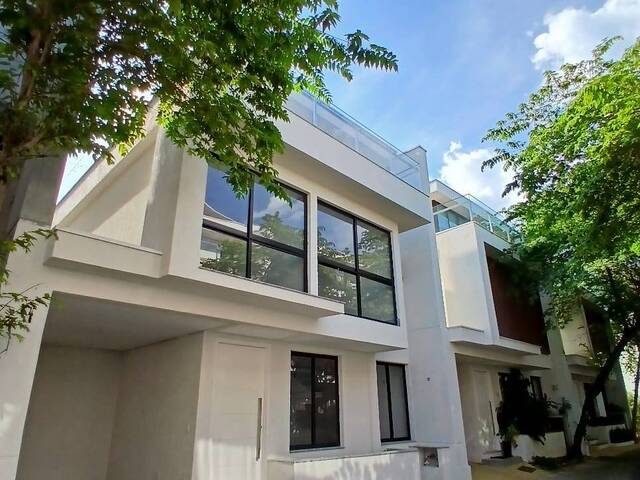 Casa para Venda em São Sebastião - 2