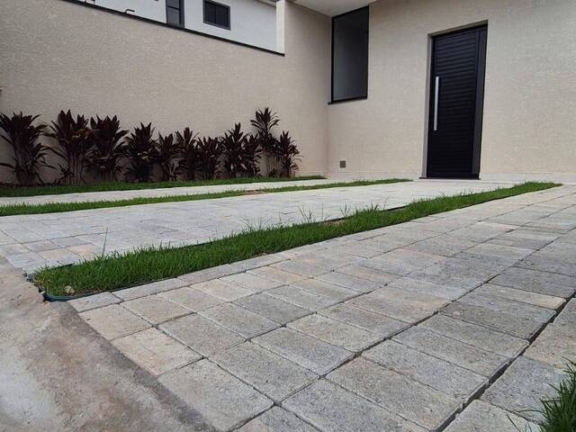 Casa para Venda em Santana de Parnaíba - 4